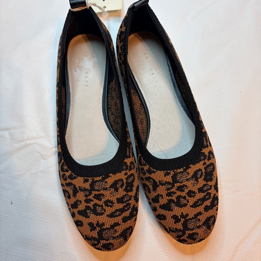 NWT Sanctuary Animal Print Flats - Picture 7 of 9